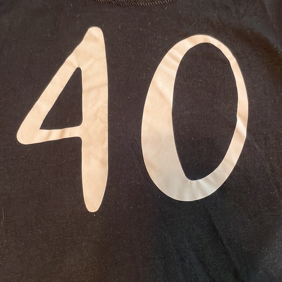 Black *40* Birthday Tank Top 🎉 - Picture 2 of 7